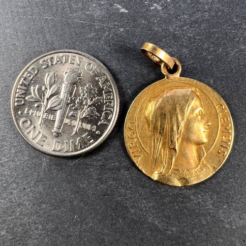 FRENCH DROPSY 18K YELLOW GOLD VIRGIN MARY CHARM PENDANT - ADDITIONAL PHOTO 7