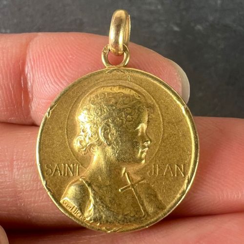 FRENCH GUILBERT SAINT JOHN THE BAPTIST JEAN 18K YELLOW GOLD CHARM PENDANT - ADDITIONAL PHOTO 4