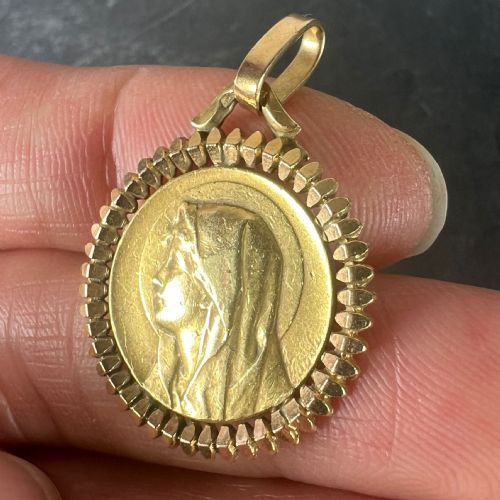 FRENCH PAGELI PERRIAT VIRGIN MARY 18K YELLOW GOLD RELIGIOUS MEDAL PENDANT - ADDITIONAL PHOTO 5