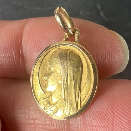 MONIER FRENCH VIRGIN MARY 18K YELLOW GOLD PENDANT CHARM MEDAL - ADDITIONAL PHOTO 6