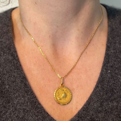 FRENCH PERROUD LARGE CANCER ZODIAC STARSIGN 18K YELLOW GOLD CHARM PENDANT - ADDITIONAL PHOTO 3