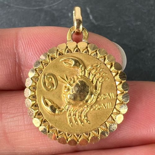 FRENCH PERROUD LARGE CANCER ZODIAC STARSIGN 18K YELLOW GOLD CHARM PENDANT - ADDITIONAL PHOTO 4