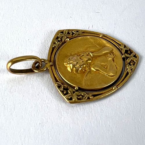 VINTAGE FRENCH RAPHAELS CHERUB FORGET ME NOT 18K YELLOW GOLD CHARM PENDANT - ADDITIONAL PHOTO 16