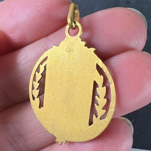 ANTIQUE FRENCH SHIELD FLOWERS ROSES LEAVES WREATH 18K YELLOW GOLD MEDAL PENDANT - ADDITIONAL PHOTO 7