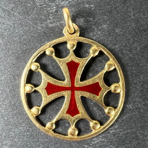 VINTAGE FRENCH 18K YELLOW GOLD RED ENAMEL MALTESE CROSS MEDAL CHARM PENDANT - ADDITIONAL PHOTO 1