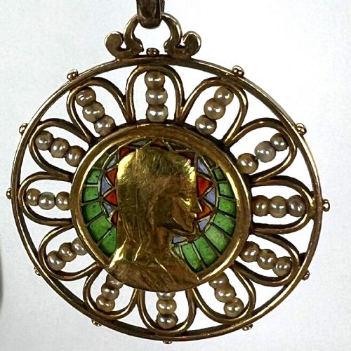 ANTIQUE FRENCH VIRGIN MARY 18K YELLOW GOLD PLIQUEAJOUR ENAMEL PEARL PENDANT MEDAL - ADDITIONAL PHOTO 21