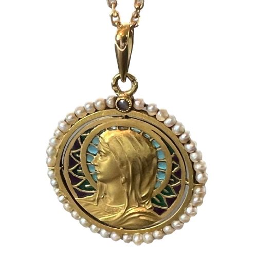 ANTIQUE FRENCH VIRGIN MARY 18K YELLOW GOLD PLIQUEAJOUR ENAMEL PEARL PENDANT MEDAL
