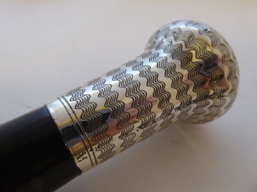 1919 WALKING STICK CANE HALLMARKED SOLID SILVER POMMEL EBONY WOOD SHAFT - ADDITIONAL PHOTO 5