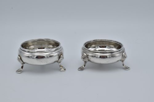 18th Century Pair George II Sterling Silver Cauldron Salts 1748