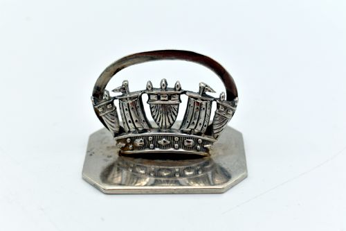 Antique Sterling Silver Crown Shaped Place Holder Menu Holder 1910