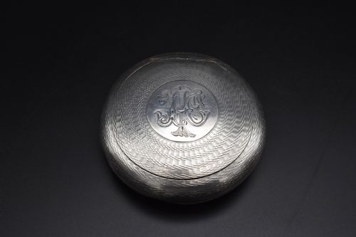 Edward VII Sterling Silver Squeeze Tobacco Snuff Box 1903