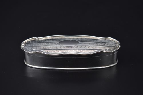 Edward VII Sterling Silver Dressing Table Powder Box 1906