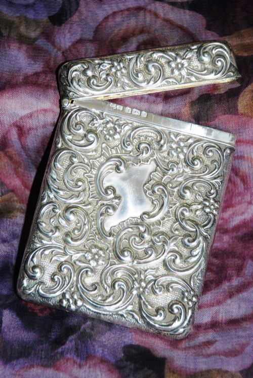 fig 2. Silver Edwardian Embossed Card Case - Henry Matthews