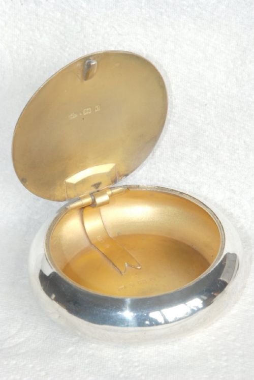 Large Edwardian Solid Silver Snuff Box 1904