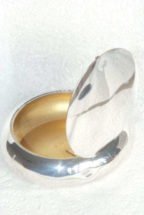 fig 1. Large Edwardian Solid Silver Snuff Box 1904