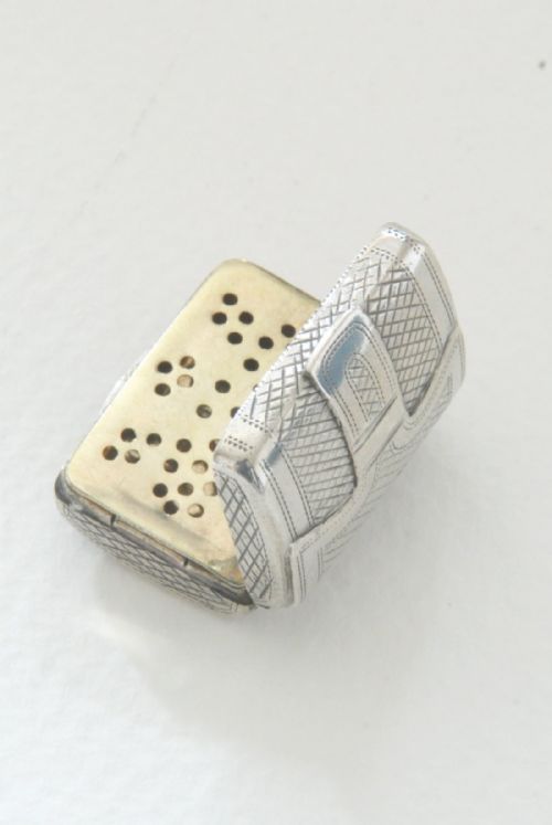 fig 1. A George III Solid Silver Vinaigrette 1823