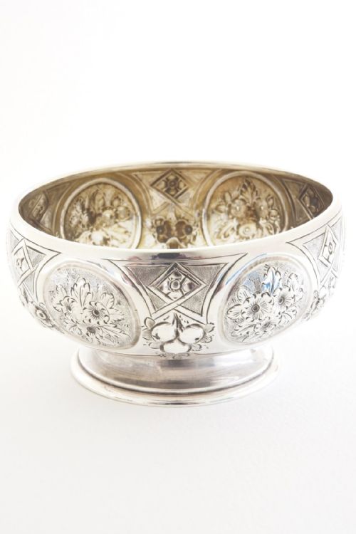 fig 2. Victorian Silver Bowl by George Unite 1879