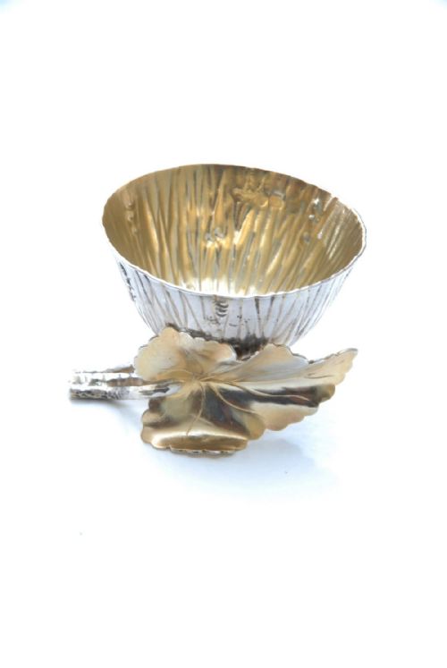 fig 3. Rare Victorian 'Acorn' Silver Egg Cup 1886