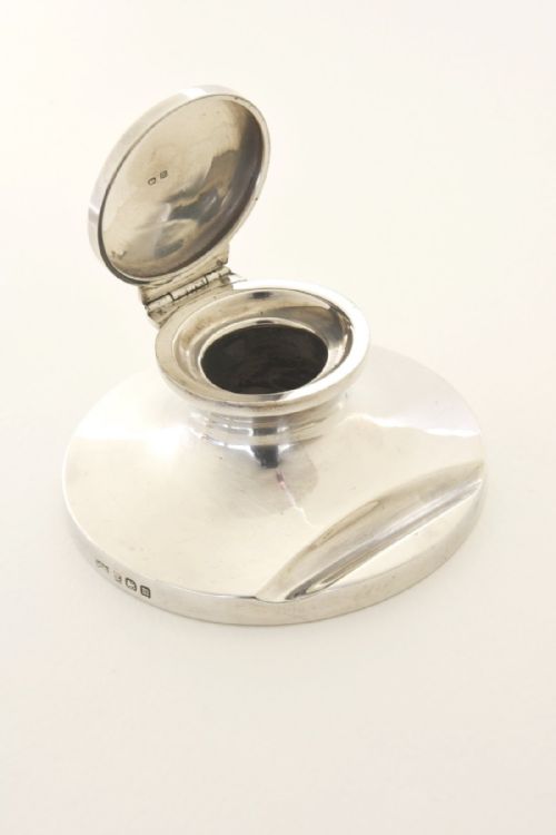 Silver Capstan Inkwell - Mappin & Webb 1911