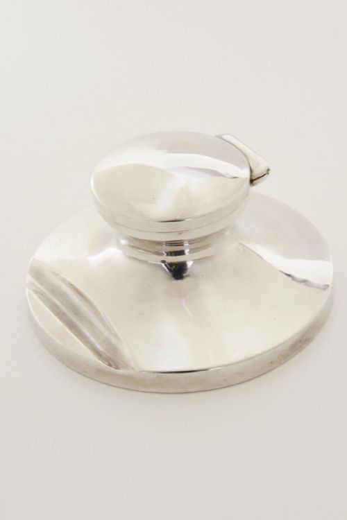 fig 2. Silver Capstan Inkwell - Mappin & Webb 1911