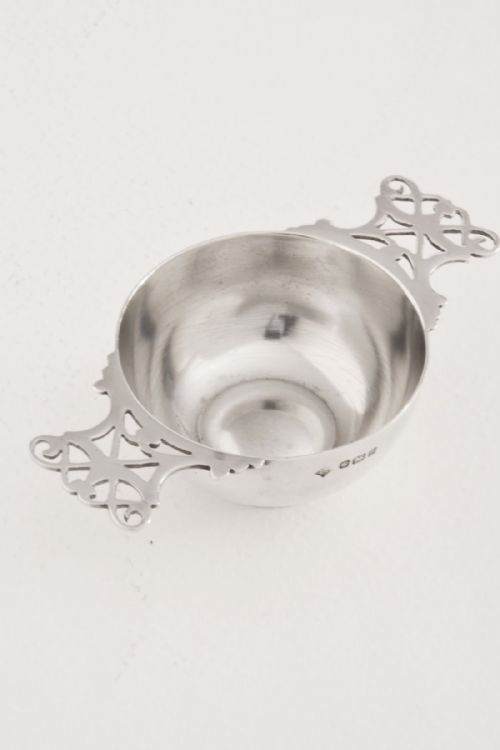 fig 2. Solid Silver Edwardian Quaich 1910
