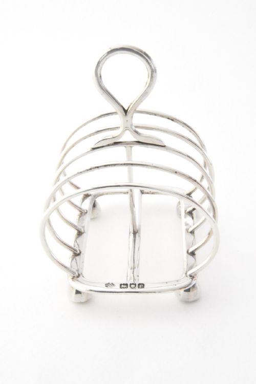 fig 4. Solid Silver Four Slice Toast Rack 1901
