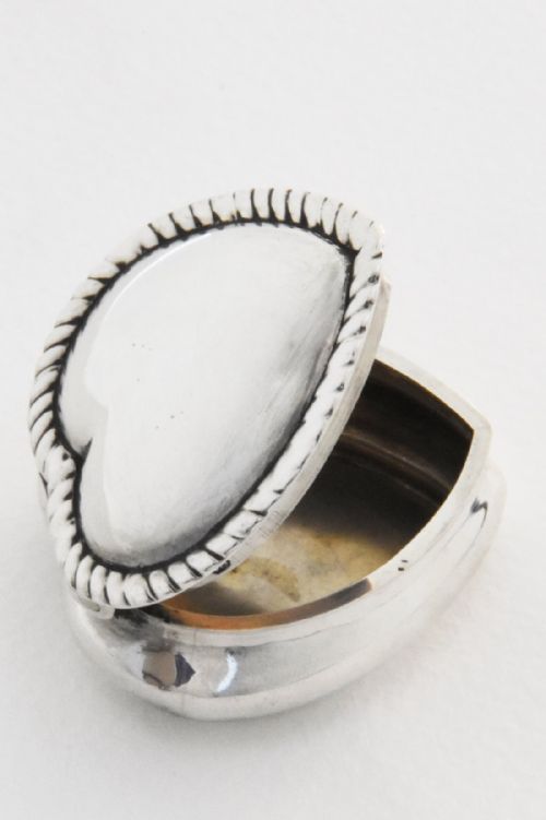 Victorian Silver Heart Shaped Snuff / Pill Box 1897