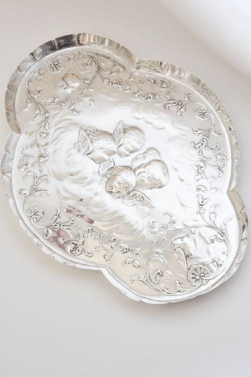 fig 2. Silver Dressing Table Tray 1900 - William Comyns