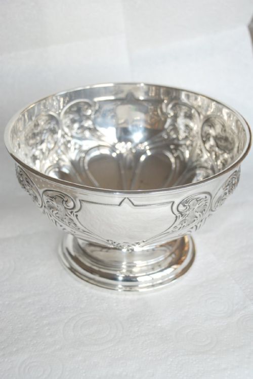 fig 3. Large Silver Rose Bowl - 1903