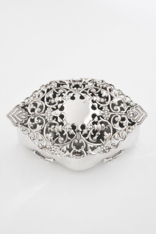 Rare Edwardian Solid Silver Potpourri Box 1905