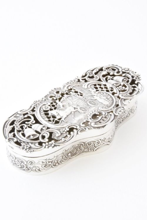 Rare Large Solid Silver Pot Pourri Box - William Comyns 1904