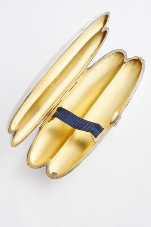 fig 2. Solid Silver Double Cigar Case 1912