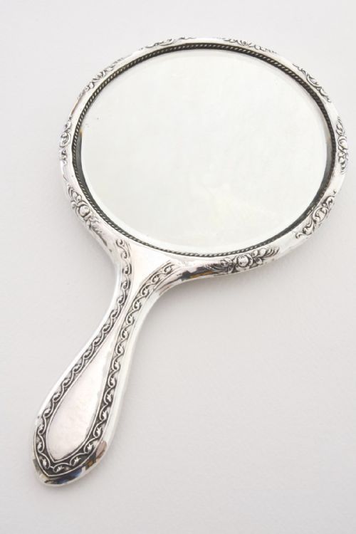 fig 2. Edwardian Silver Hand Mirror 1909