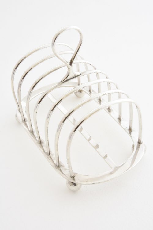 fig 3. Edwardian Solid Silver Six Slice Toast Rack 1905