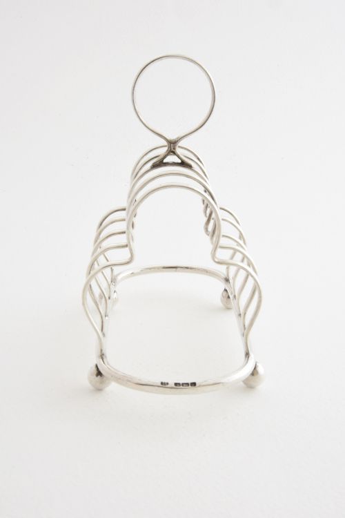 fig 2. Solid Silver Four Slice Toast Rack 1917