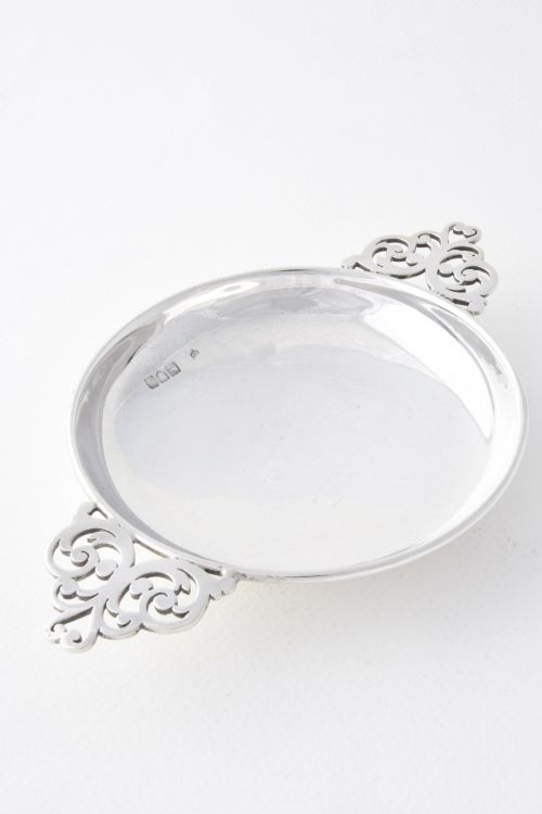 fig 1. Victorian Solid Silver Quaich 1898