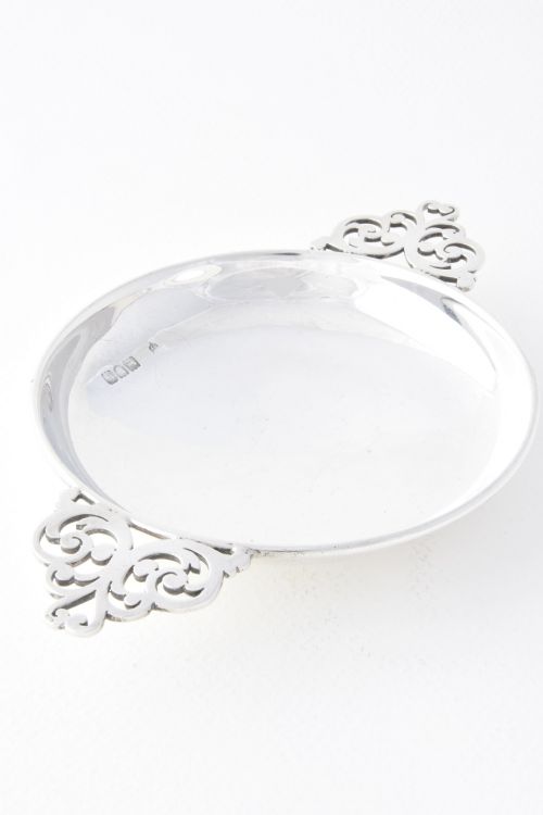 fig 4. Victorian Solid Silver Quaich 1898