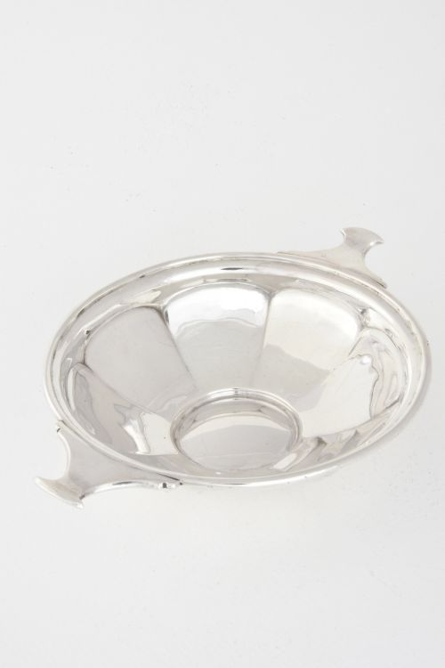 fig 3. Solid Silver Quaich 1912
