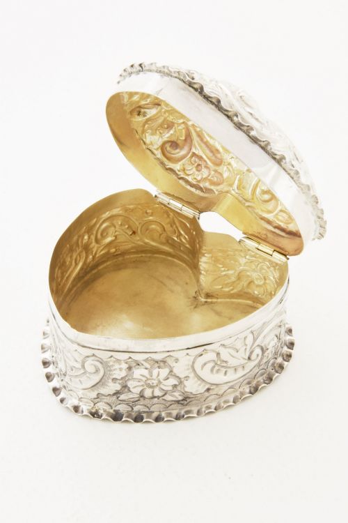 fig 1. Heart Shaped Solid Silver Trinket Box 1894
