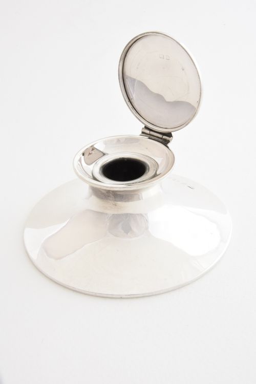 fig 1. Edwardian Solid Silver Capstan Inkwell 1905