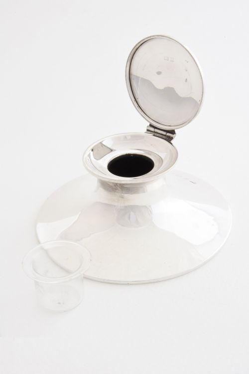 fig 2. Edwardian Solid Silver Capstan Inkwell 1905