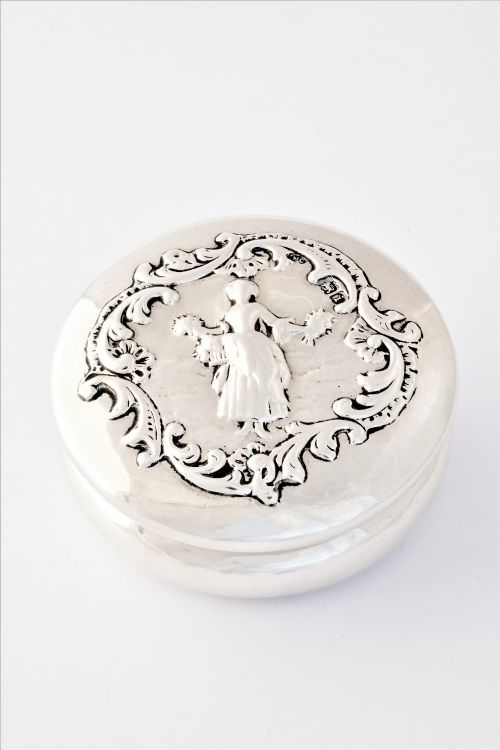 fig 4. Rare Edwardian Antique Silver Snuff Box 1904
