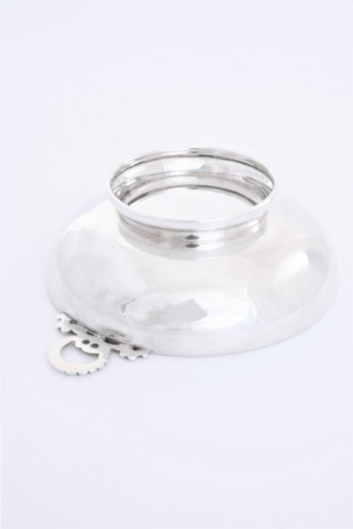 fig 2. Sterling Silver Quaich 1924