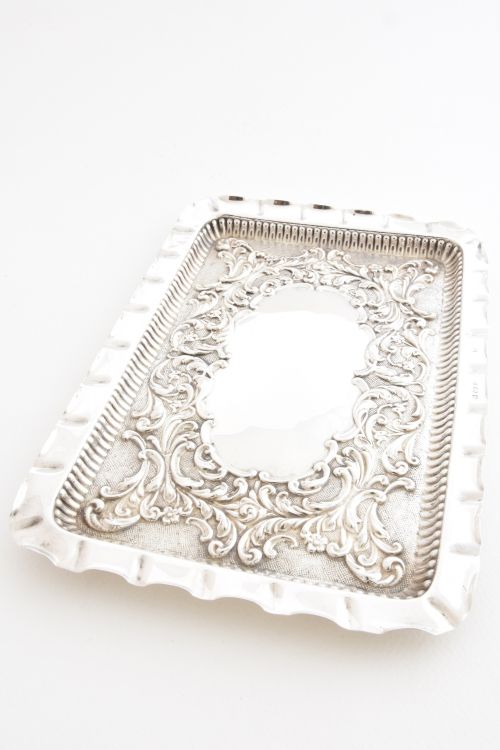 fig 3. Edwardian Sterling Silver Dressing Table Tray 1904
