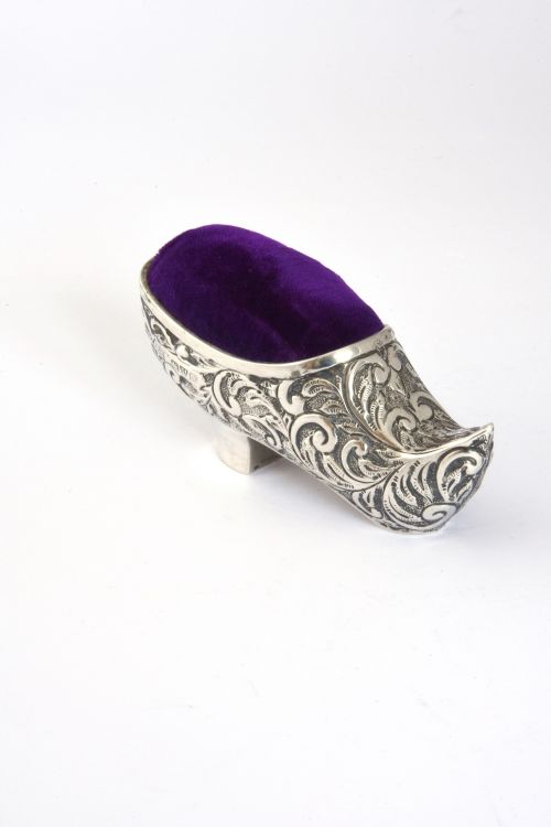 fig 3. Rare Antique Silver Pin Cushion – Shoe - Chester 1912