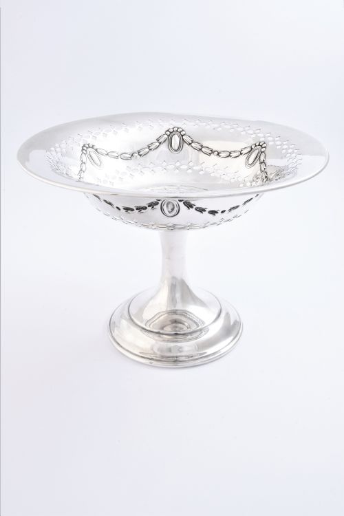 fig 1. Edwardian Antique Silver Tazza 1909