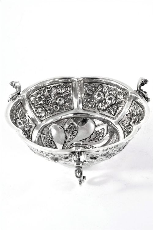 fig 1. Ornate Victorian Antique Silver Bowl – Mappin & Webb 1897