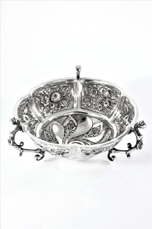 fig 2. Ornate Victorian Antique Silver Bowl – Mappin & Webb 1897