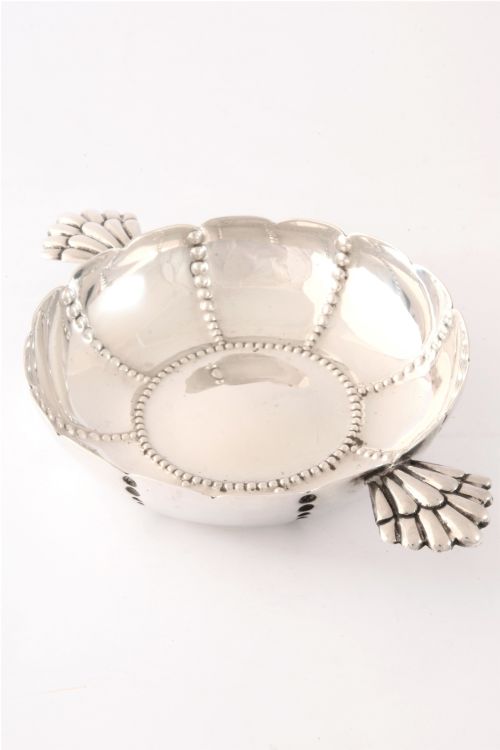 fig 2. Edwardian Ornate Antique Silver Quaich 1905