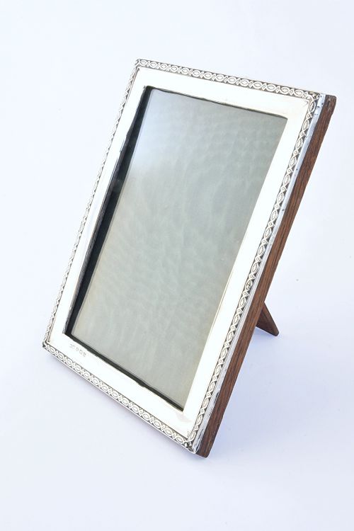 Antique Silver Mounted Oak Backed Photo Frame 1915